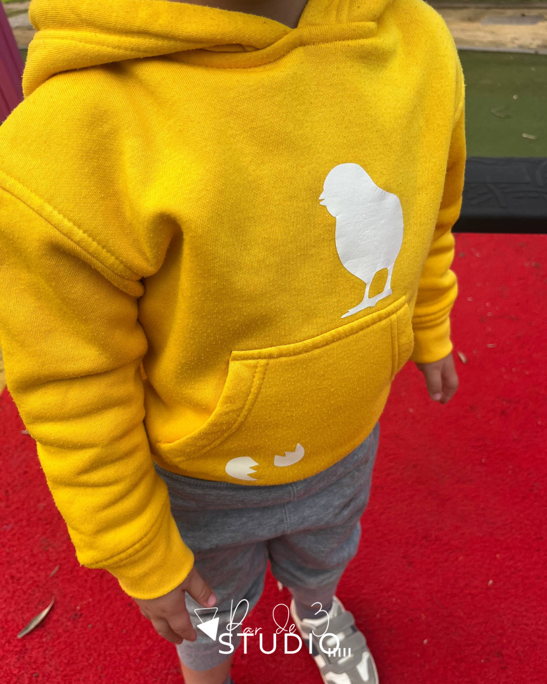 Par de 3 Studio sudadera infantil pollito amarilla